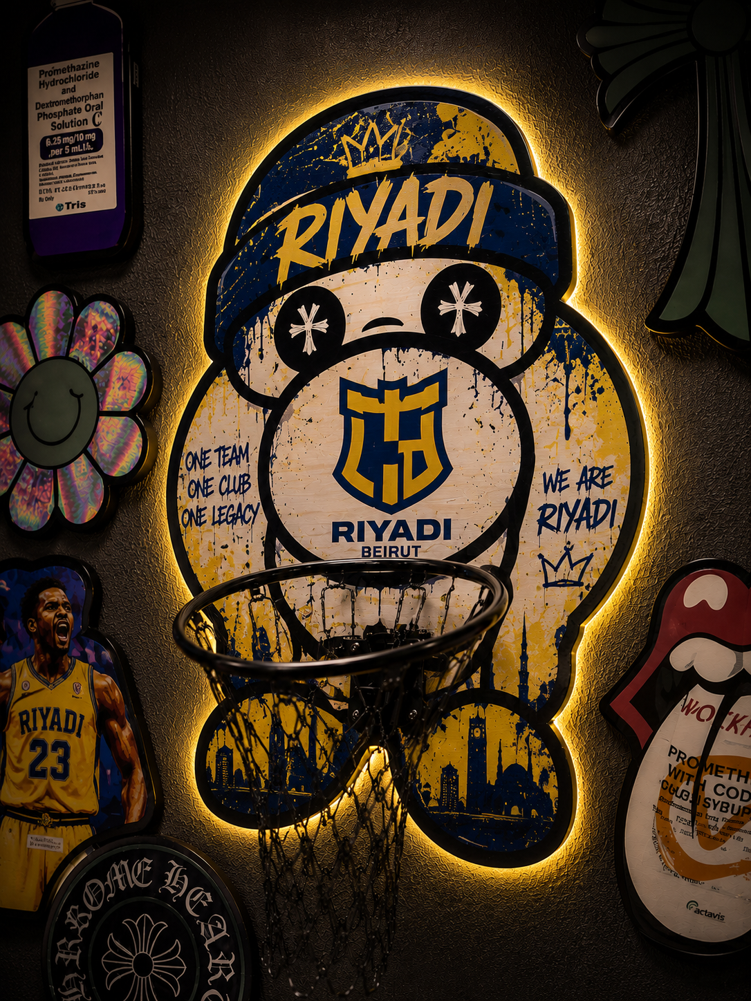 Riyadi Neon Court